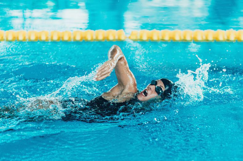 Jak zwiększyć swoją szybkość w pływaniu?